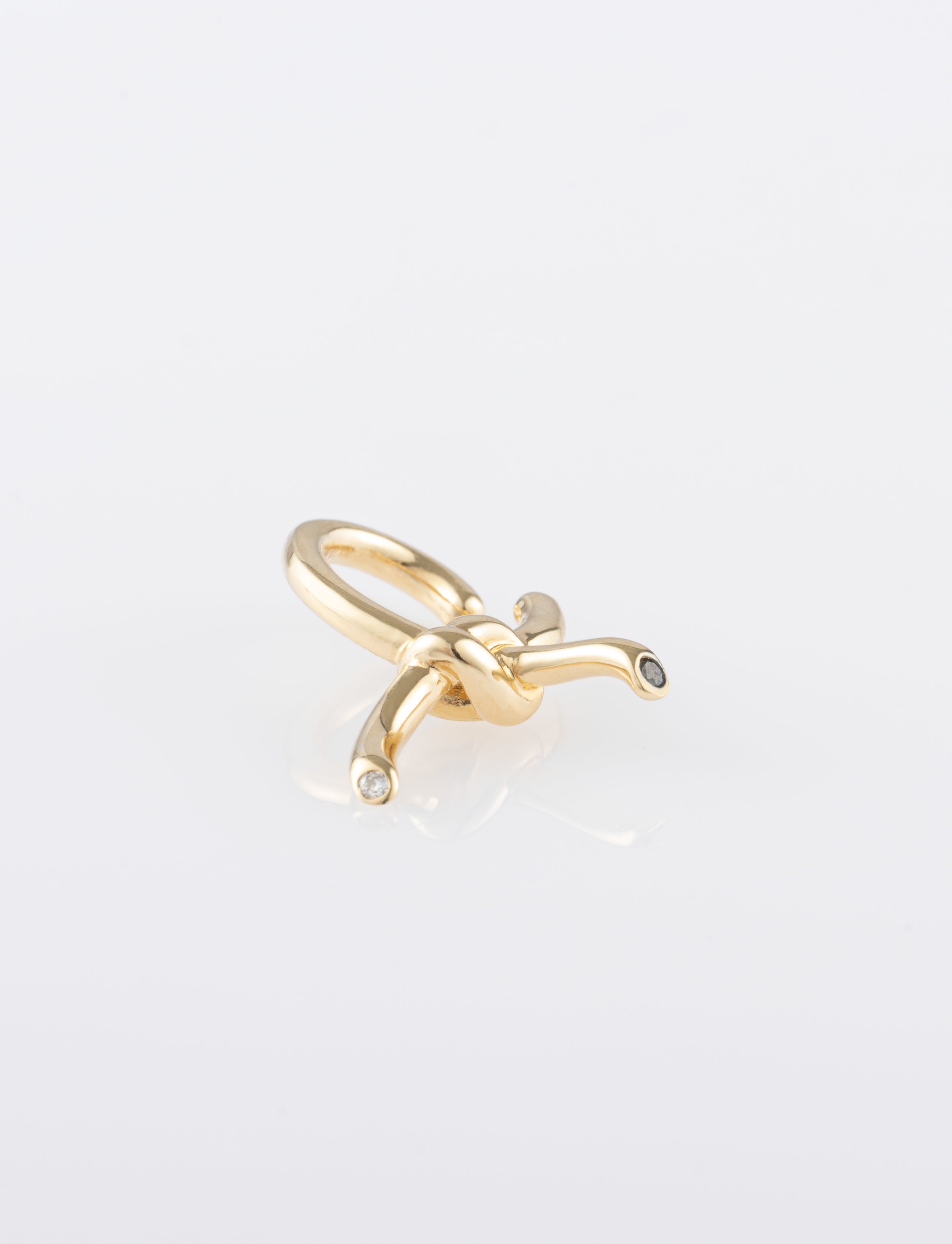 Twirl Earcuff