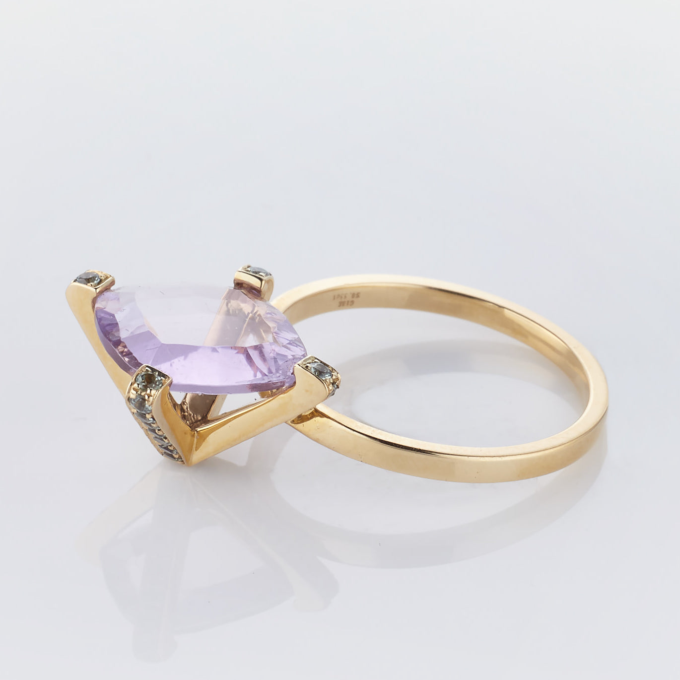 Neo-Rock Ring